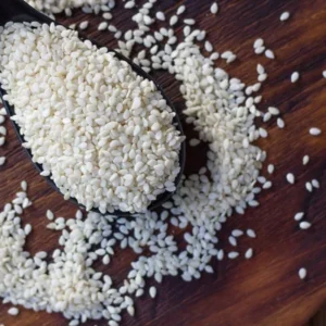 Wit sesamzaad gepeld